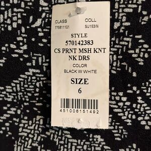 White House-Black Market NWT.